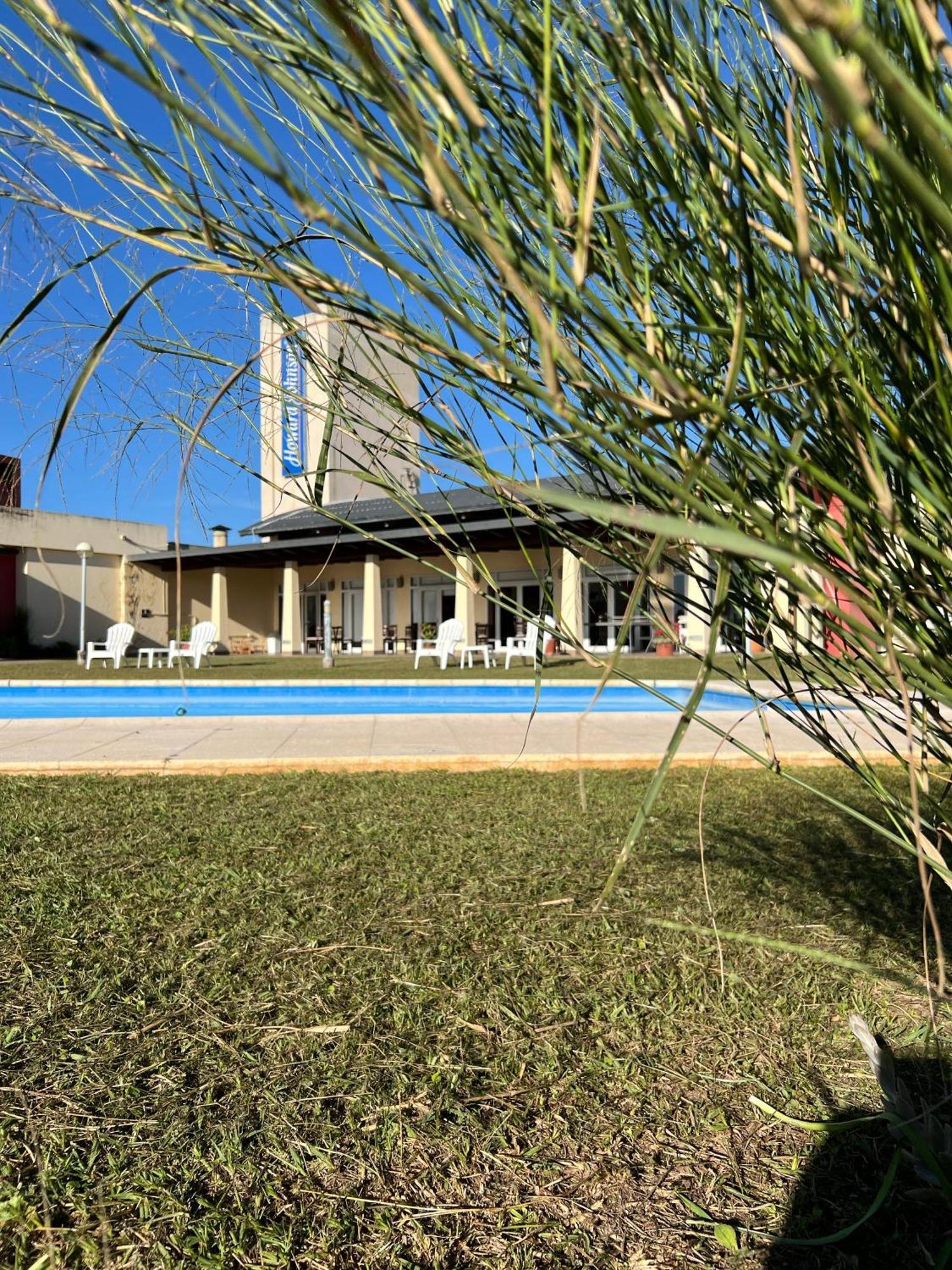 Howard Johnson Inn Rosario De La Frontera Dış mekan fotoğraf
