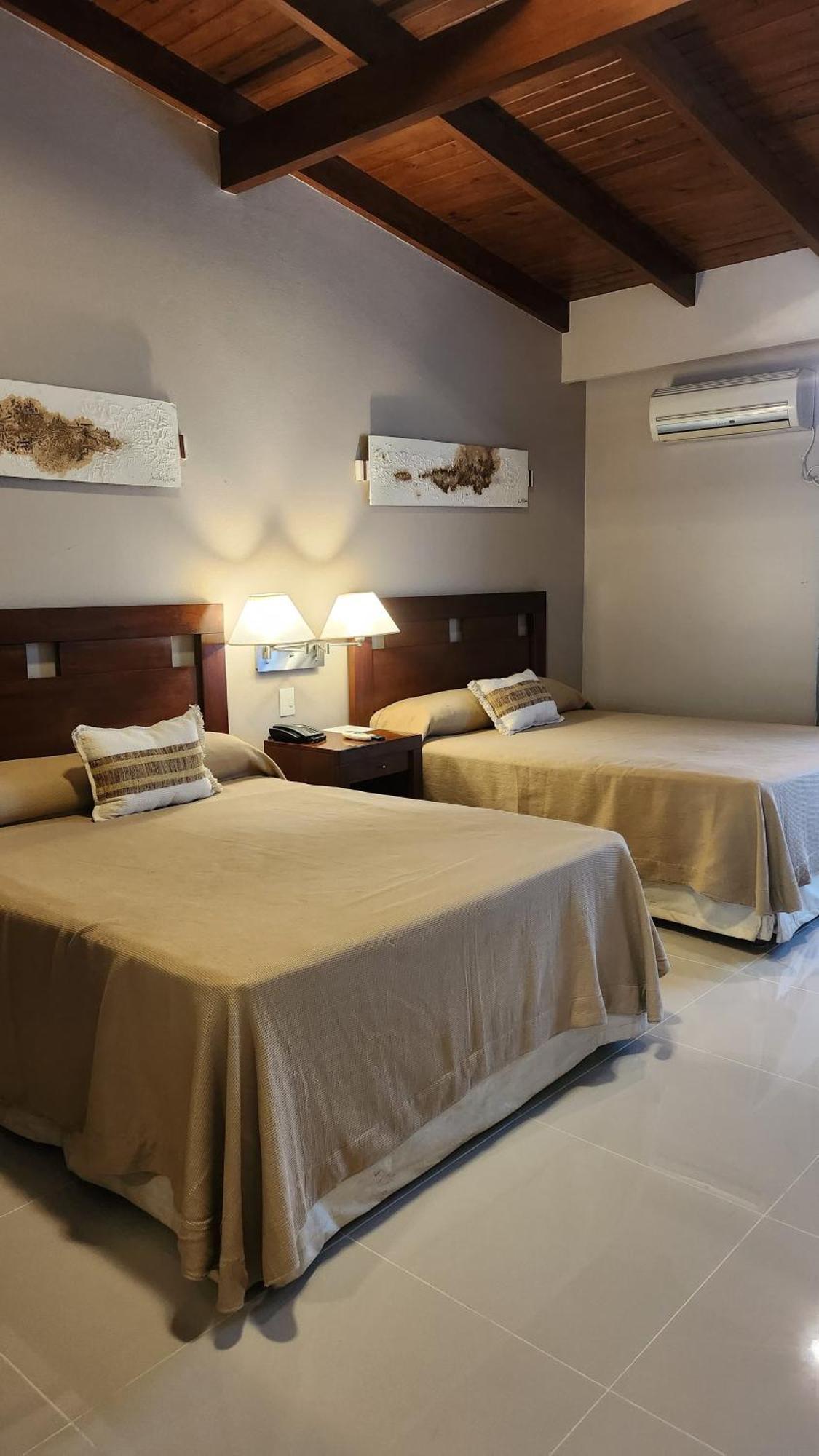 Howard Johnson Inn Rosario De La Frontera Dış mekan fotoğraf
