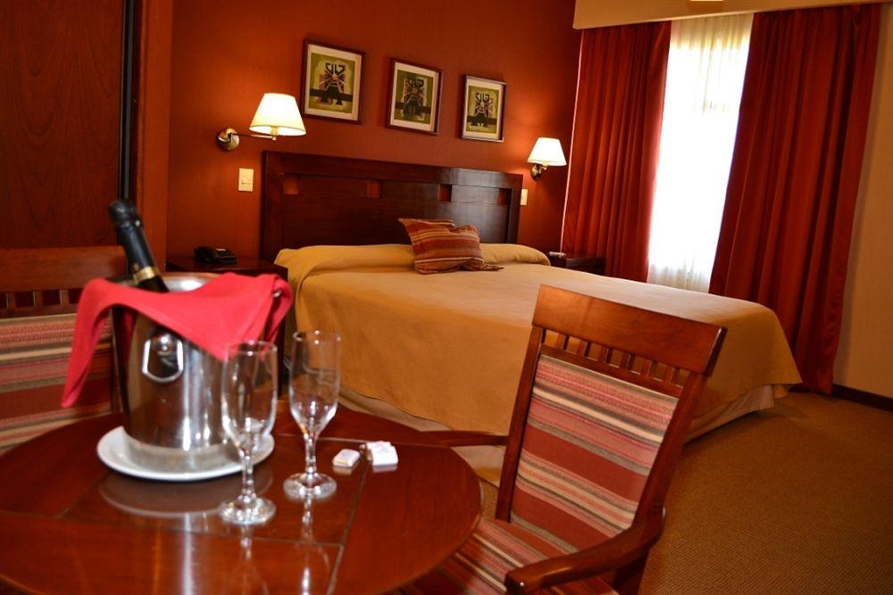 Howard Johnson Inn Rosario De La Frontera Dış mekan fotoğraf